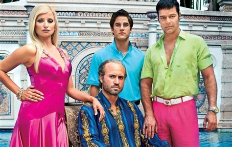 el crimen de versace serie